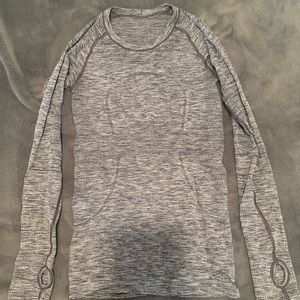 Lululemon work out too, size 4, gently used